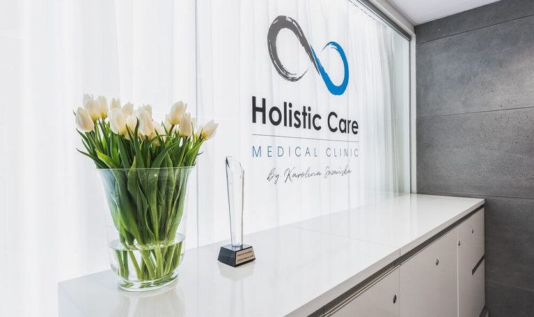 Holistic Care Medical Clinic by Karolina Sozańska - w trosce o zdrowie i piękno pacjenta