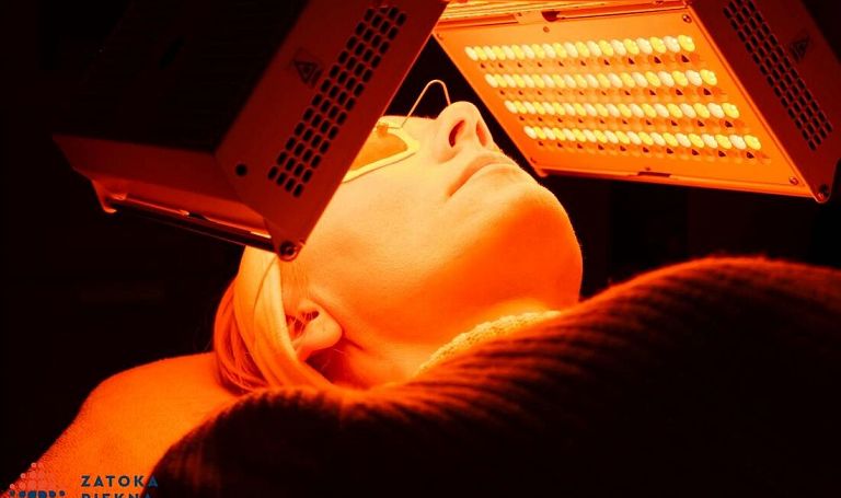 Jakie możliwości lecznicze ma fototerapia LED TriWings?